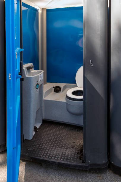 Portable Toilet Options We Offer in Reliez Valley, CA